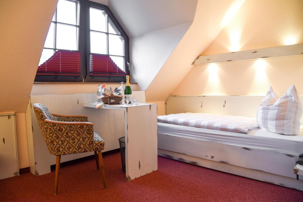 Hotel & Restaurant Waldblick Пулсниц Екстериор снимка