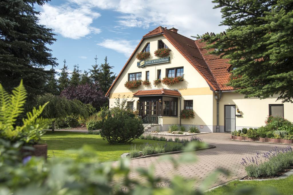 Hotel & Restaurant Waldblick Пулсниц Екстериор снимка