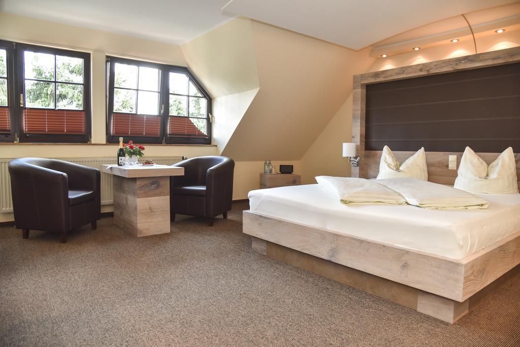 Hotel & Restaurant Waldblick Пулсниц Екстериор снимка
