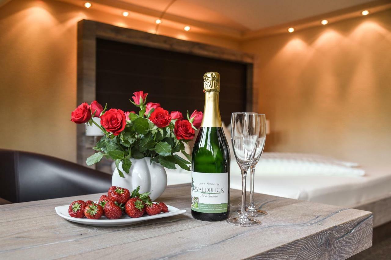 Hotel & Restaurant Waldblick Пулсниц Екстериор снимка